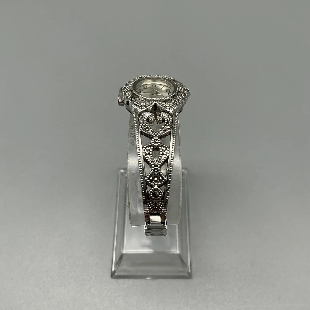 Varsales Womens Watch 22mm Silver Dial Filigree Heart Marcasite New Battery
